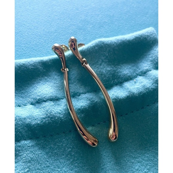 Tiffany & Co. 18k Yellow Gold Elsa Peretti Elongated Teardrop Dangle Earrings - Picture 8 of 12